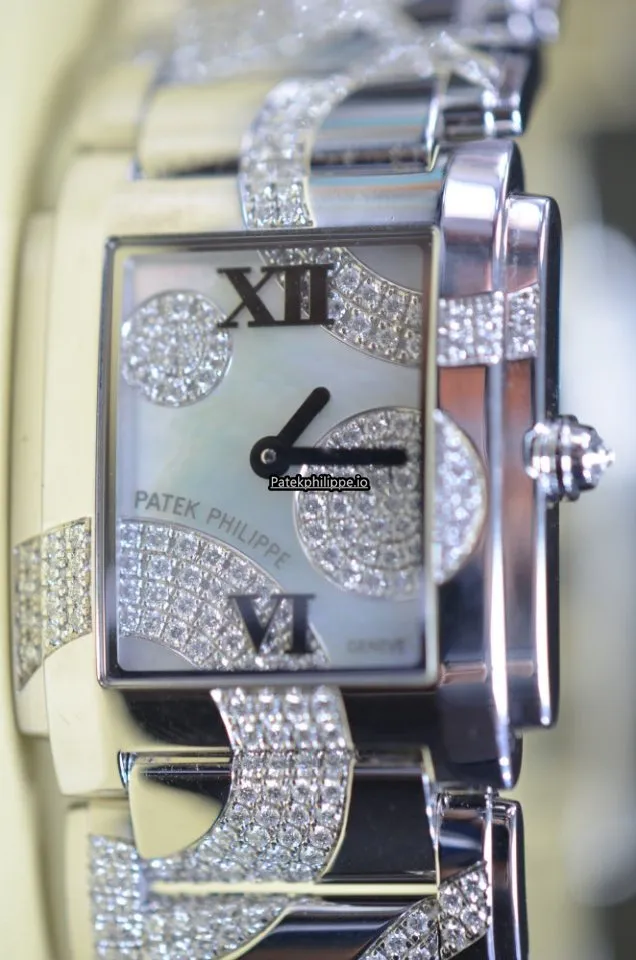 Patek Philippe Twenty-4 4910/49g 25MM White Gold Case Quartz