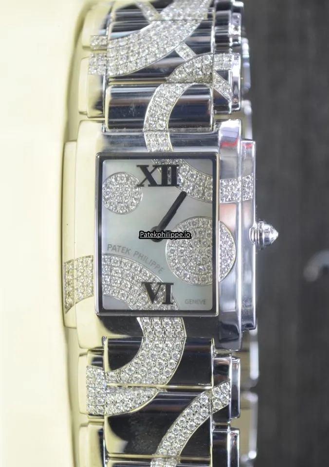 Alternative view of Patek Philippe Twenty-4 4910/49g 25MM White Gold Case Quartz