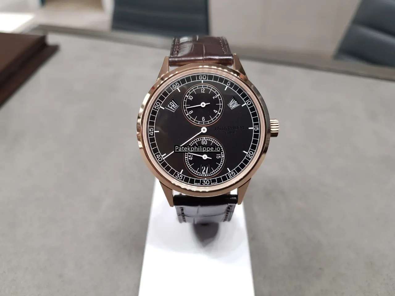 Alternative view of Patek Philippe Annual Calendar 5235/50r-001 40.5MM Rose Gold Case Automatic