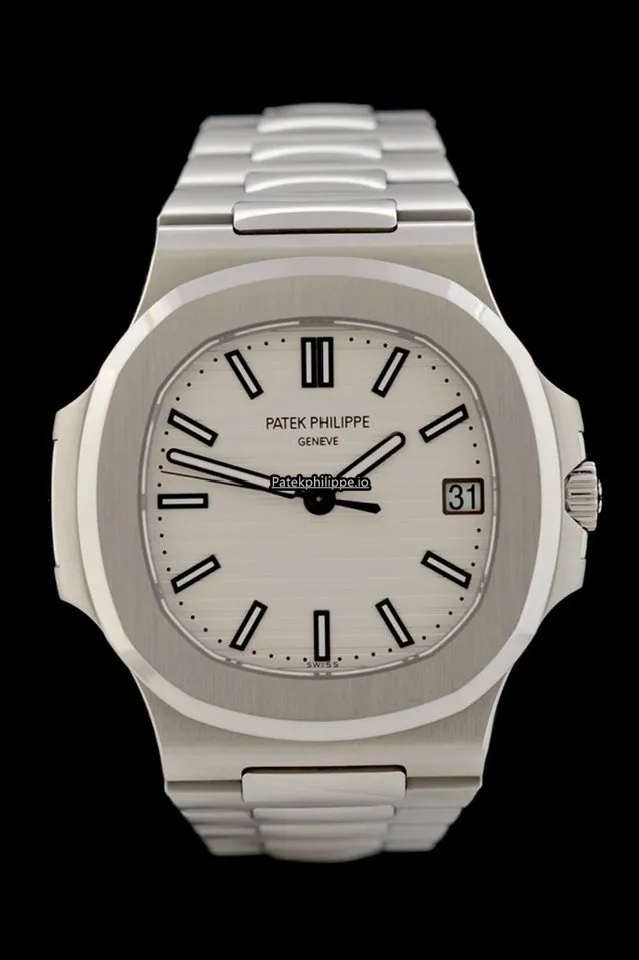 Patek Philippe Nautilus 5711 40MM Steel Case Automatic