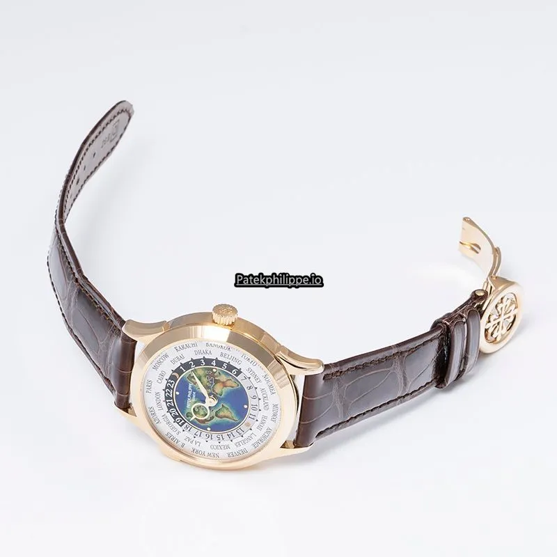 Alternative view of Patek Philippe Complications 5231j-001 38.5MM Yellow Gold Case Automatic