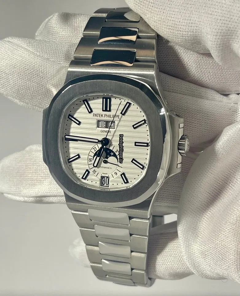 Alternative view of Patek Philippe Nautilus 5726/1a-010 40.5MM Steel Case Automatic