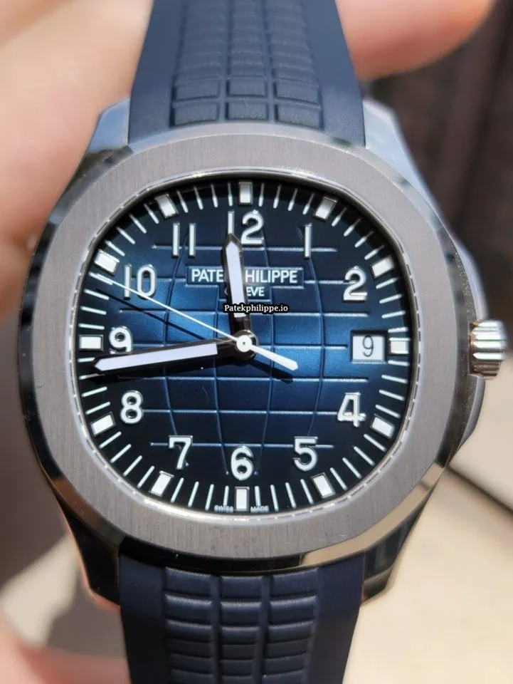 Patek Philippe Aquanaut 5168g-001 42.2MM White Gold Case Automatic