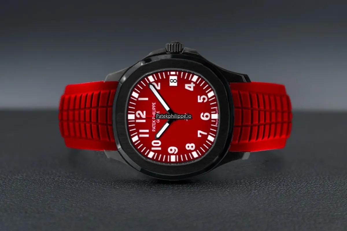 Alternative view of Patek Philippe Aquanaut 5167a 40MM Steel Case Automatic