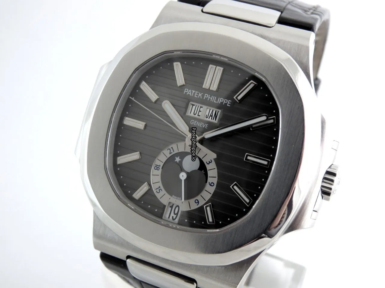 Patek Philippe Nautilus 5726a-001 41MM Steel Case Automatic