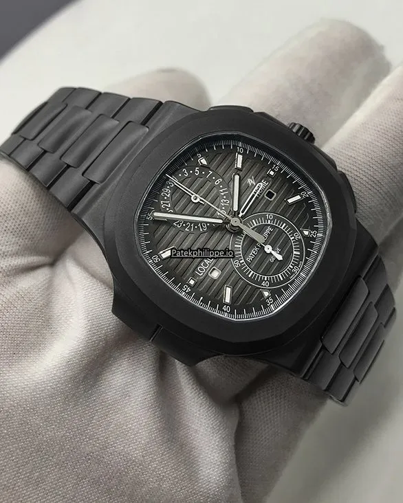 Alternative view of Patek Philippe Nautilus 5990 40MM Steel Case Automatic
