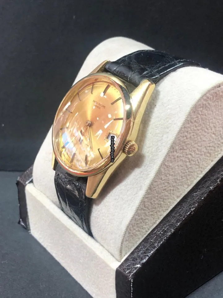 Alternative view of Patek Philippe Calatrava 3558 34MM Yellow Gold Case Automatic