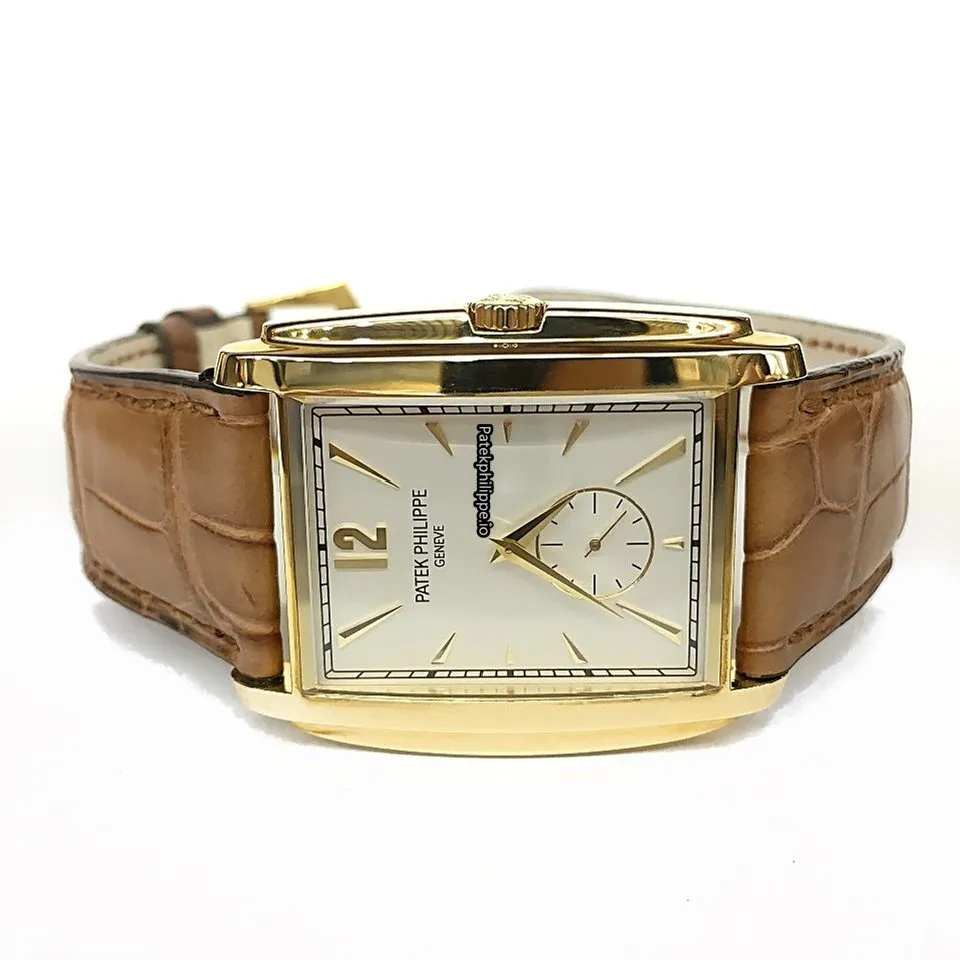 Patek Philippe Gondolo 5124j-001 33.4x43MM Yellow Gold Case Manual Winding