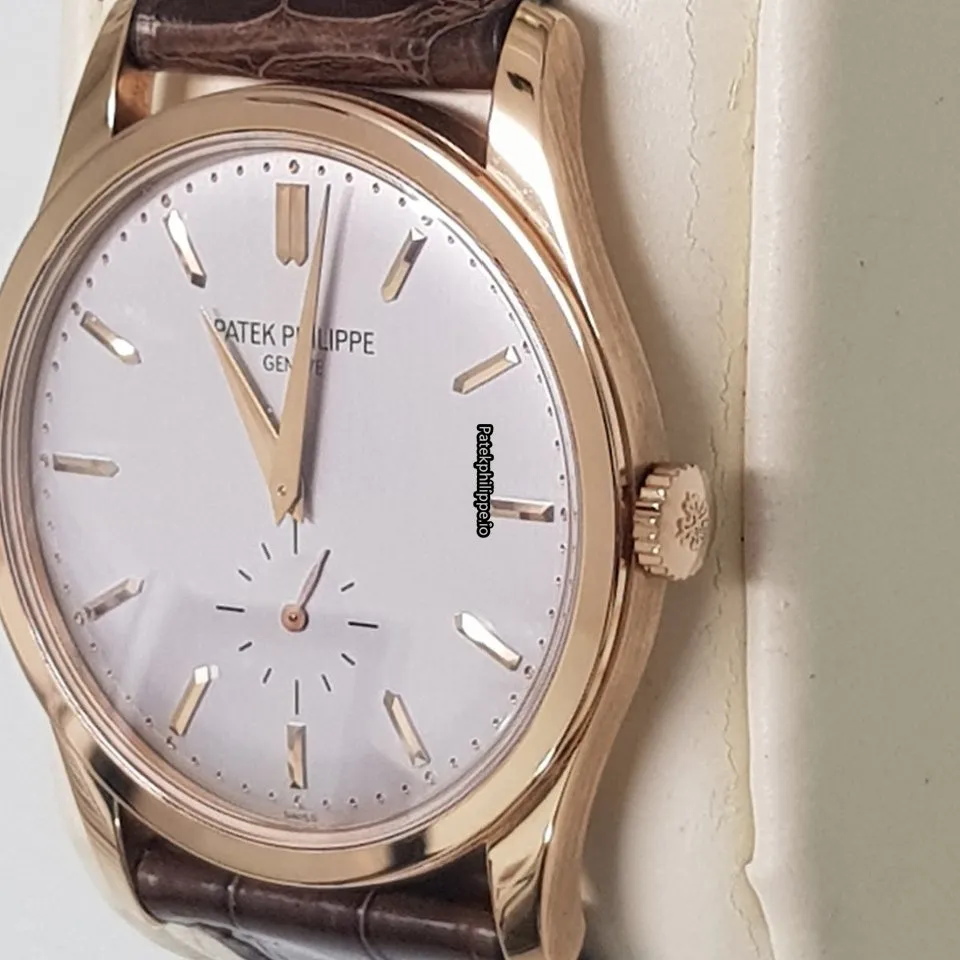 Alternative view of Patek Philippe Calatrava 5196r-001 37MM Rose Gold Case Manual Winding