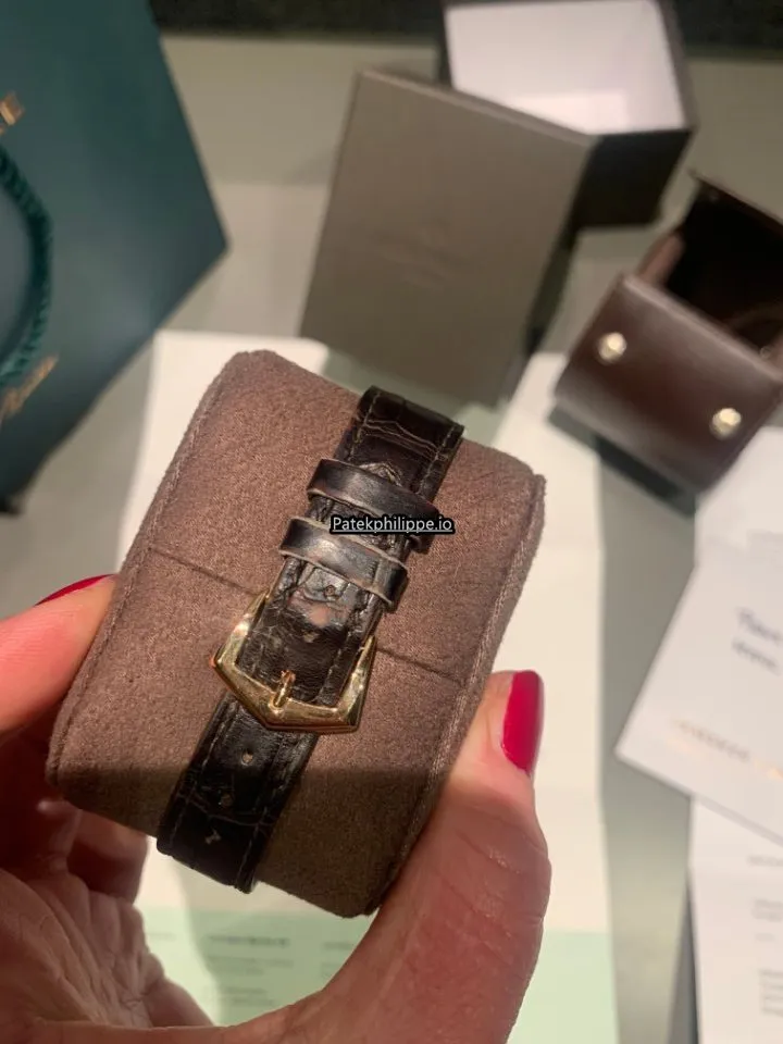 Alternative view of Patek Philippe Annual Calendar 5035j 37MM Yellow Gold Case Automatic