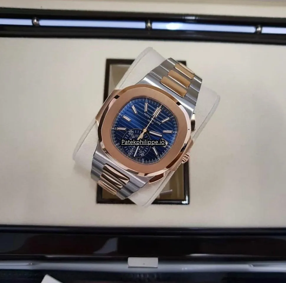 Patek Philippe Nautilus 5980/1ar-001 40.5x38.5MM Gold/steel Case Automatic