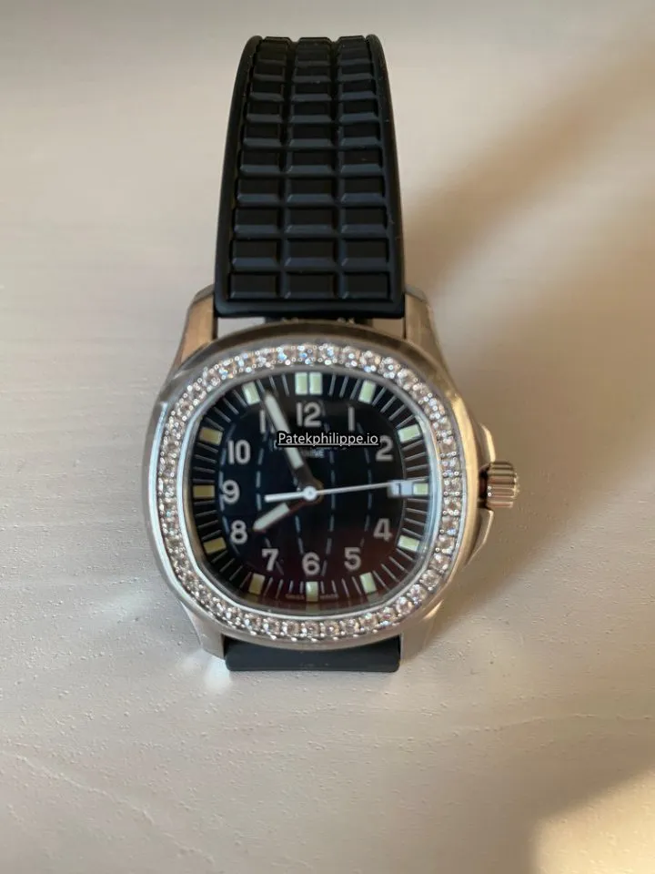 Patek Philippe Aquanaut 5067a-001 35.6MM Steel Case Quartz