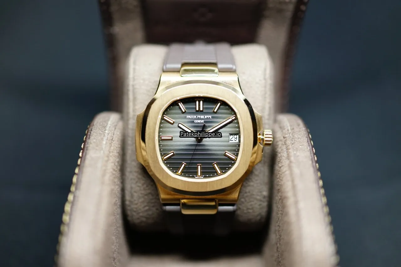 Patek Philippe Nautilus 5711r Rose Gold Case Automatic