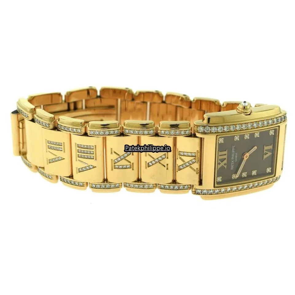 Alternative view of Patek Philippe Twenty-4 4910/11r-010 25x30MM Rose Gold Case Quartz