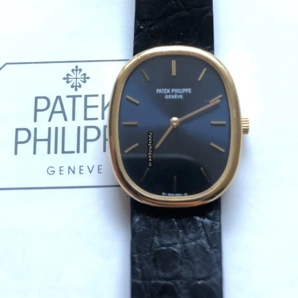 Alternative view of Patek Philippe Golden Ellipse 4226 23x28MM Yellow Gold Case Manual Winding