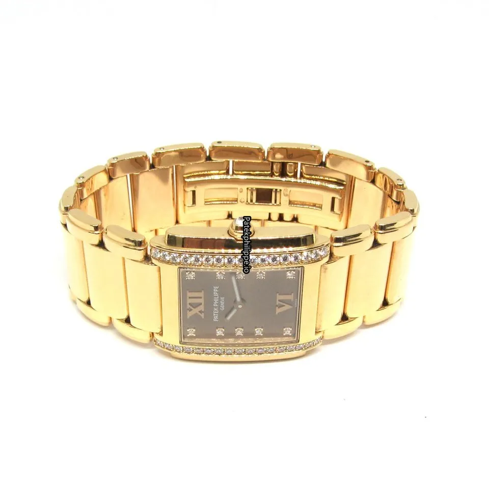 Alternative view of Patek Philippe Twenty-4 4910/11r-010 25x30MM Rose Gold Case Quartz