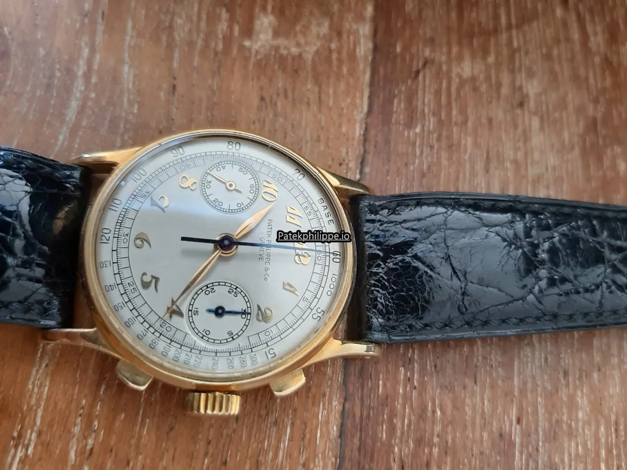 Alternative view of Patek Philippe Chronograph 130 J Yellow Gold Case Manual Winding