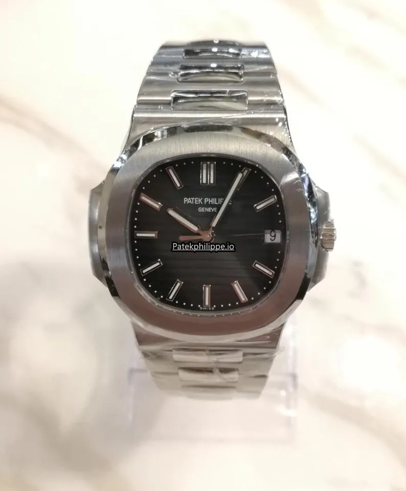 Patek Philippe Nautilus 5711/1a-010 38MM Steel Case Automatic