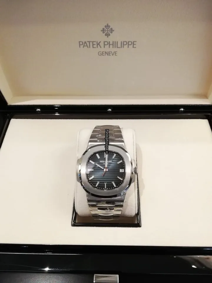 Alternative view of Patek Philippe Nautilus 5711/1a-010 38MM Steel Case Automatic