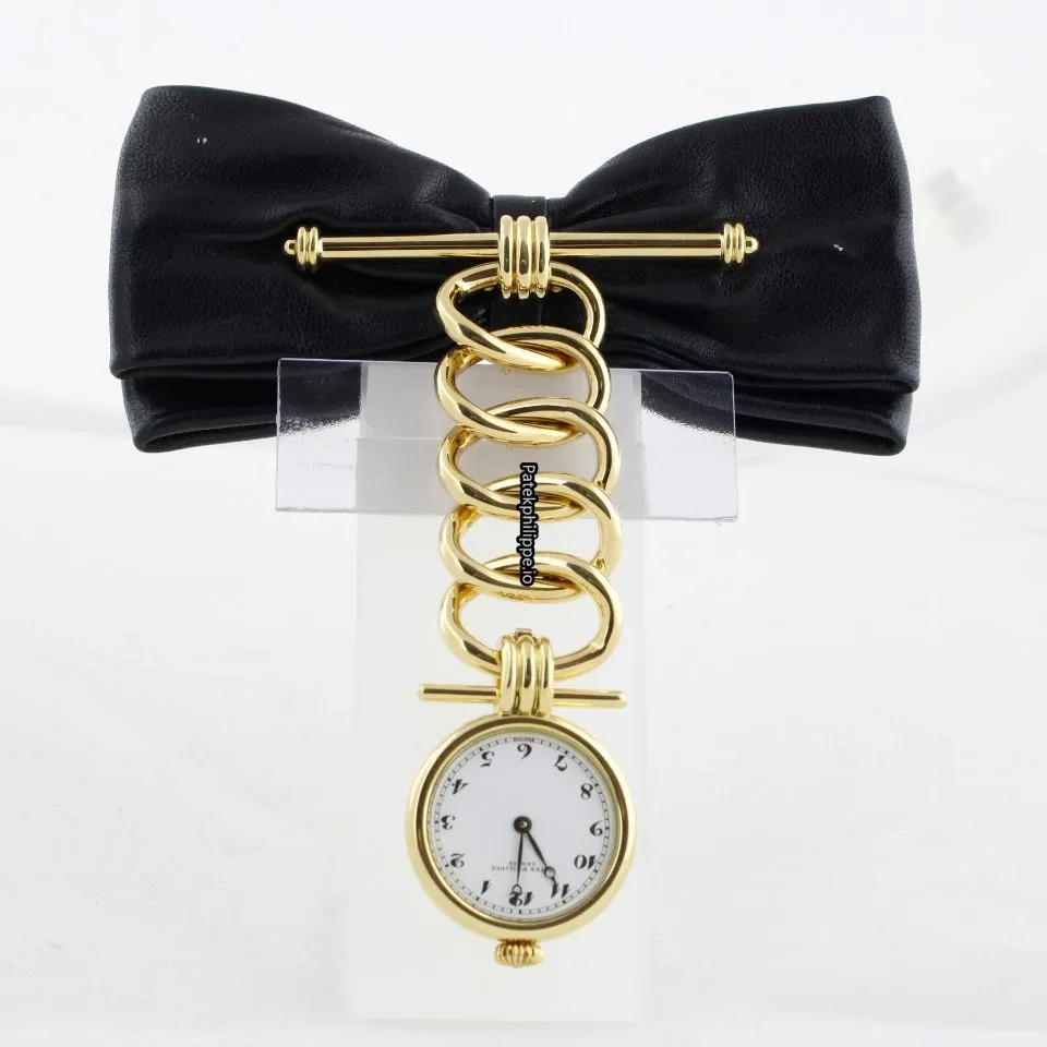 Alternative view of Patek Philippe 4762 25.5MM Yellow Gold Case Quartz