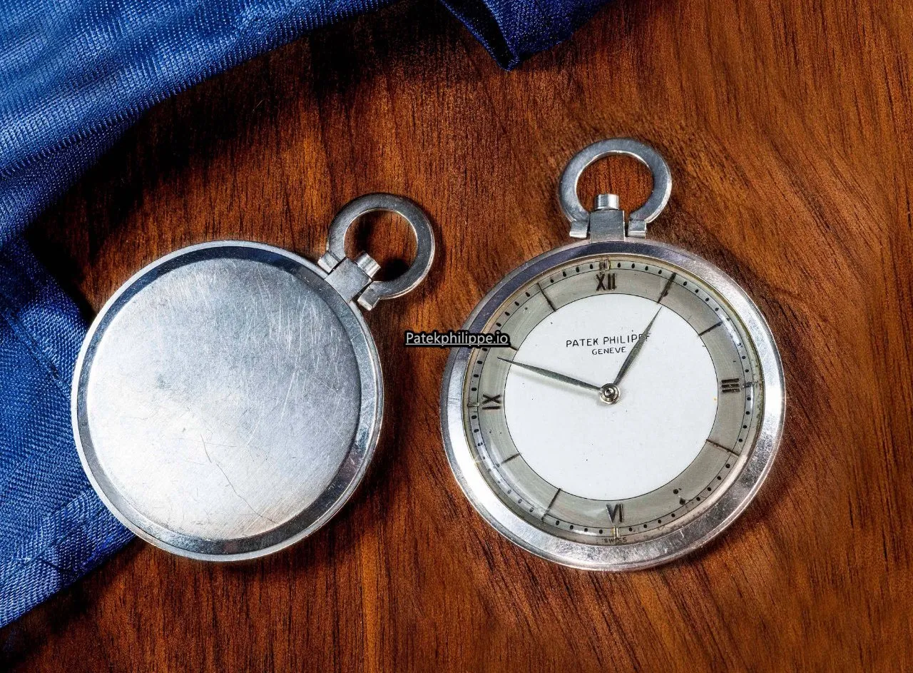Alternative view of Patek Philippe Platinum Case Manual Winding