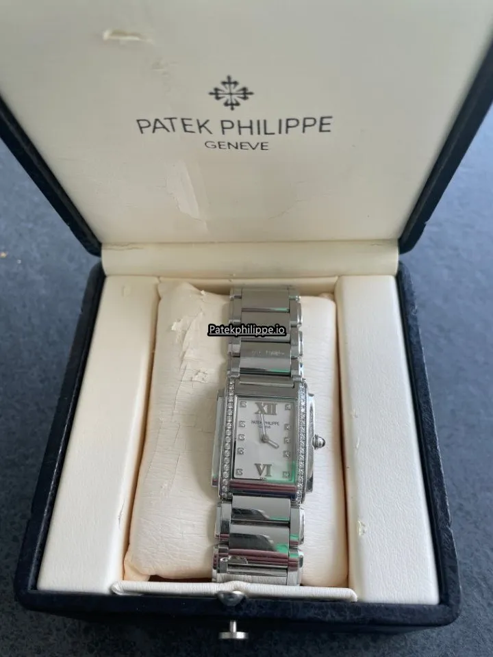 Patek Philippe Twenty-4 4910/10a-011 25x30MM Steel Case Quartz