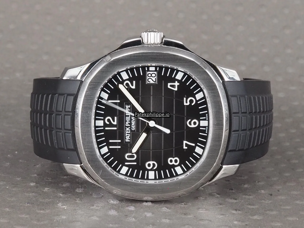 Patek Philippe Aquanaut 5167a-001 40MM Steel Case Automatic