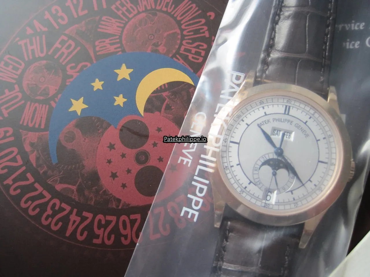 Alternative view of Patek Philippe Annual Calendar Ref. 5396-001 R 38x11MM Red Gold Case Automatic