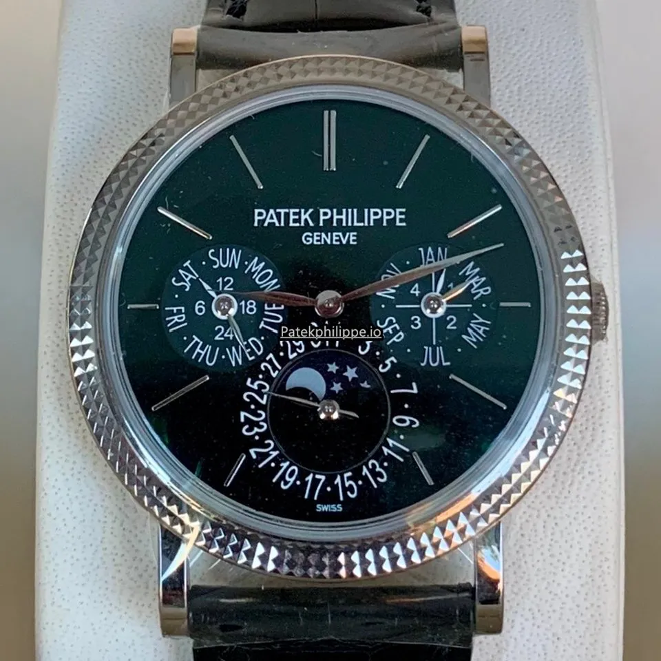 Alternative view of Patek Philippe Perpetual Calendar 5139g-010 38MM White Gold Case Automatic