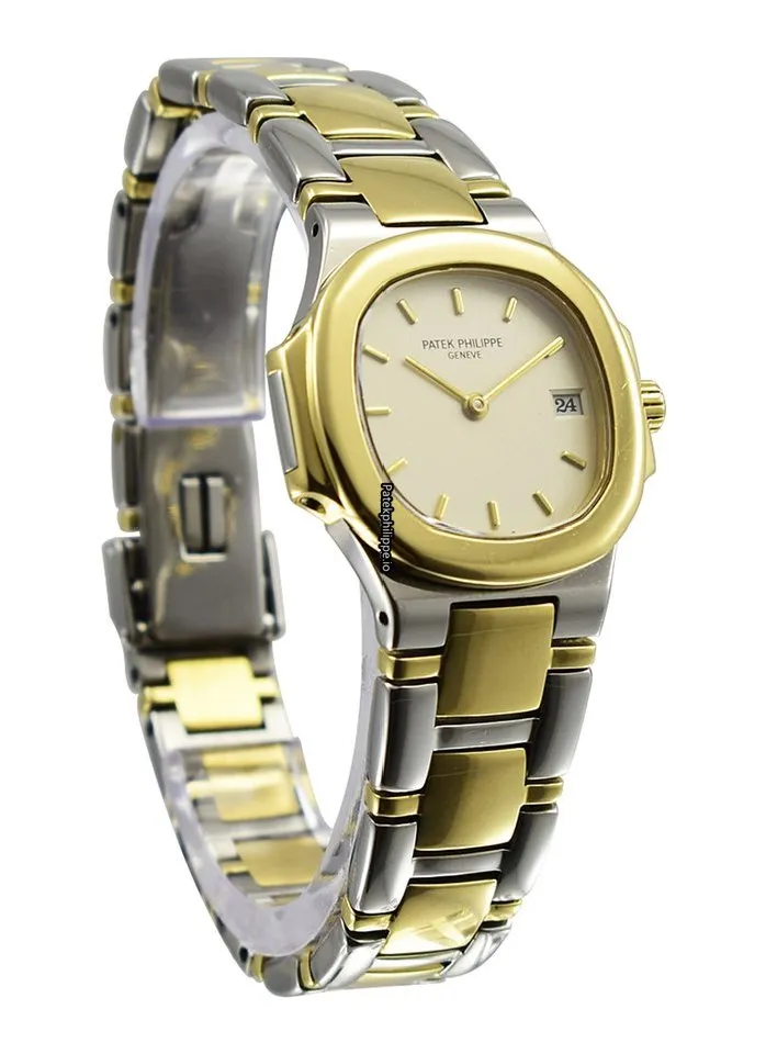 Alternative view of Patek Philippe Nautilus 4700 Quartz