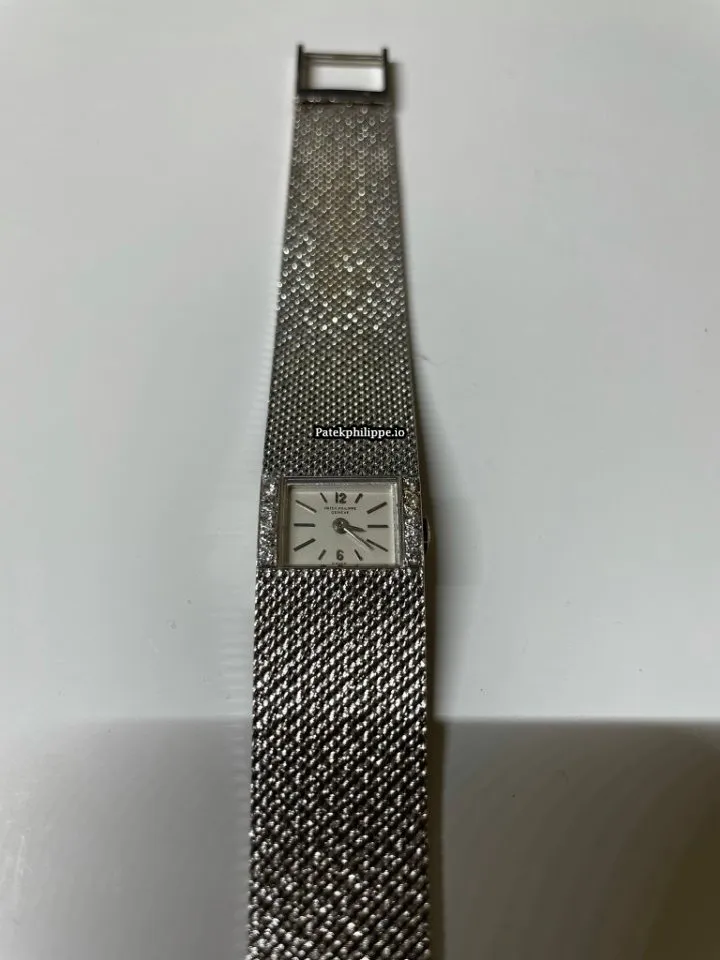 Alternative view of Patek Philippe Vintage 3319 17MM White Gold Case Manual Winding