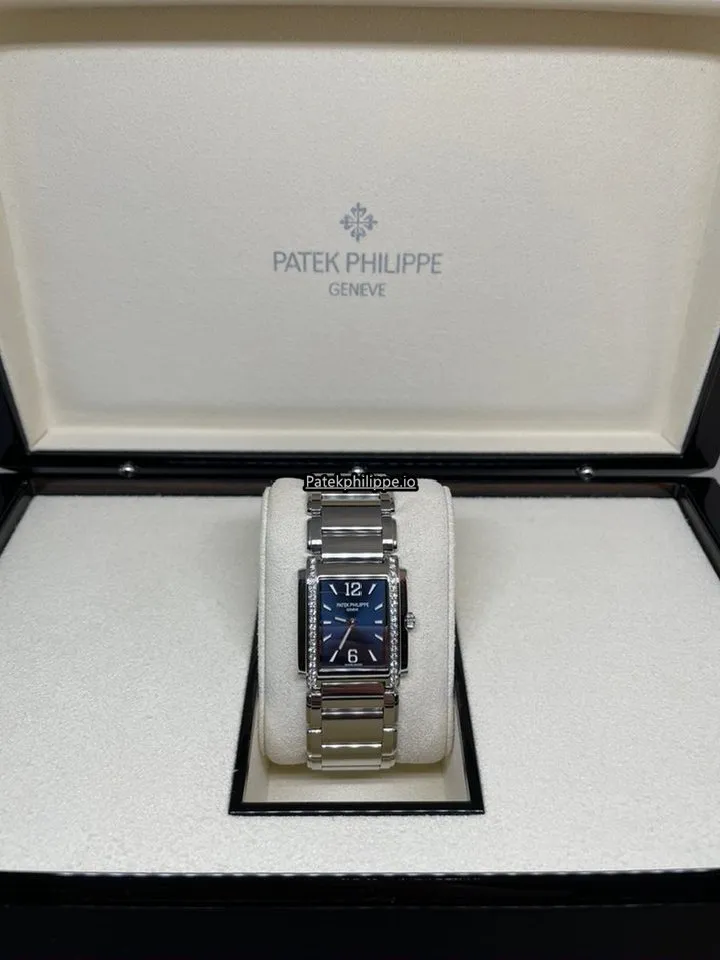 Patek Philippe Twenty-4 4910/10a-001 25x30MM Steel Case Quartz