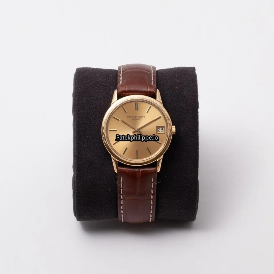 Alternative view of Patek Philippe Calatrava 3602 33MM Yellow Gold Case Automatic