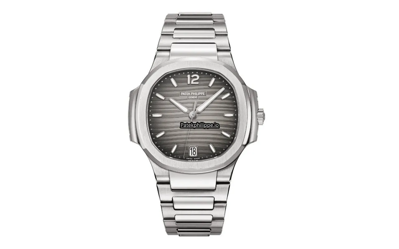 Patek Philippe Nautilus 7118/1a-011 35.2MM Steel Case Automatic