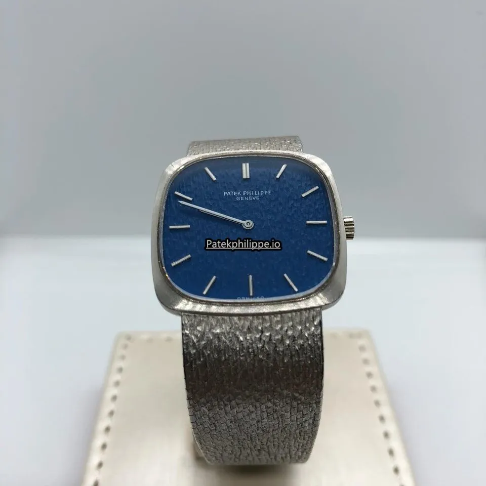 Alternative view of Patek Philippe Vintage 28MM White Gold Case Manual Winding