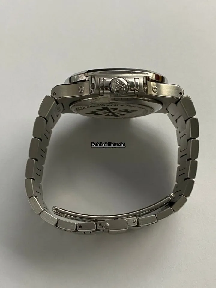 Alternative view of Patek Philippe Nautilus 5726/1a Steel Case Automatic