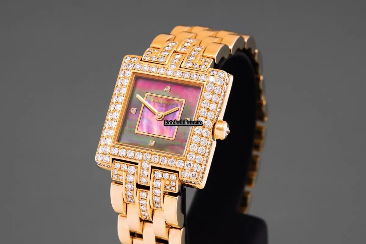 Alternative view of Patek Philippe Gondolo 4874/2j-001 23x24MM Yellow Gold Case Quartz