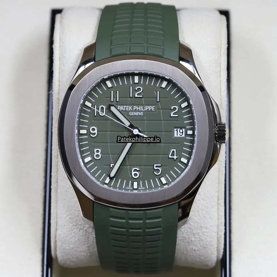 Patek Philippe Aquanaut 5168g-010 42.2MM White Gold Case Automatic