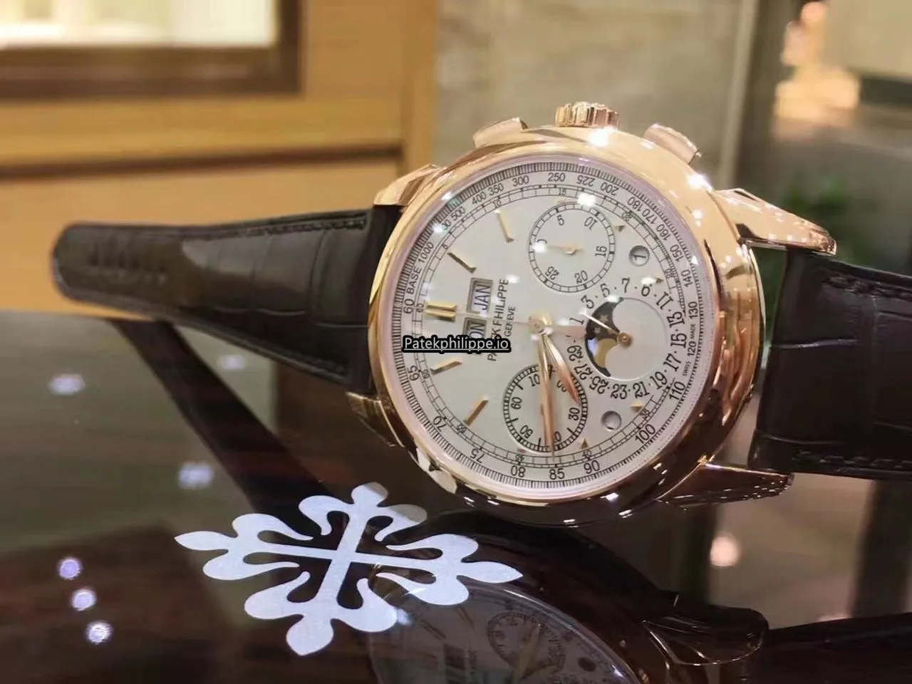 Patek Philippe Perpetual Calendar 5270r-001 41MM Rose Gold Case Manual Winding