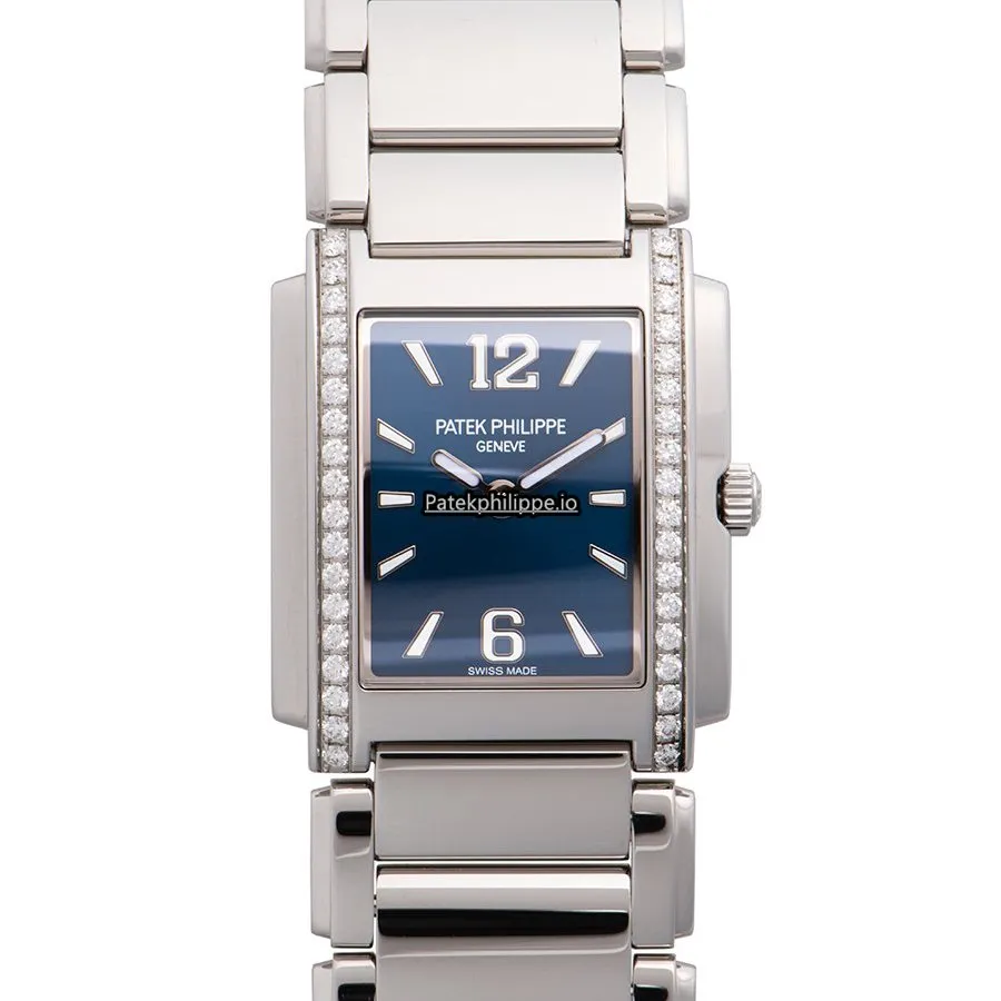 Patek Philippe Twenty-4 4910/1200a-001 25.1x30MM Steel Case Quartz