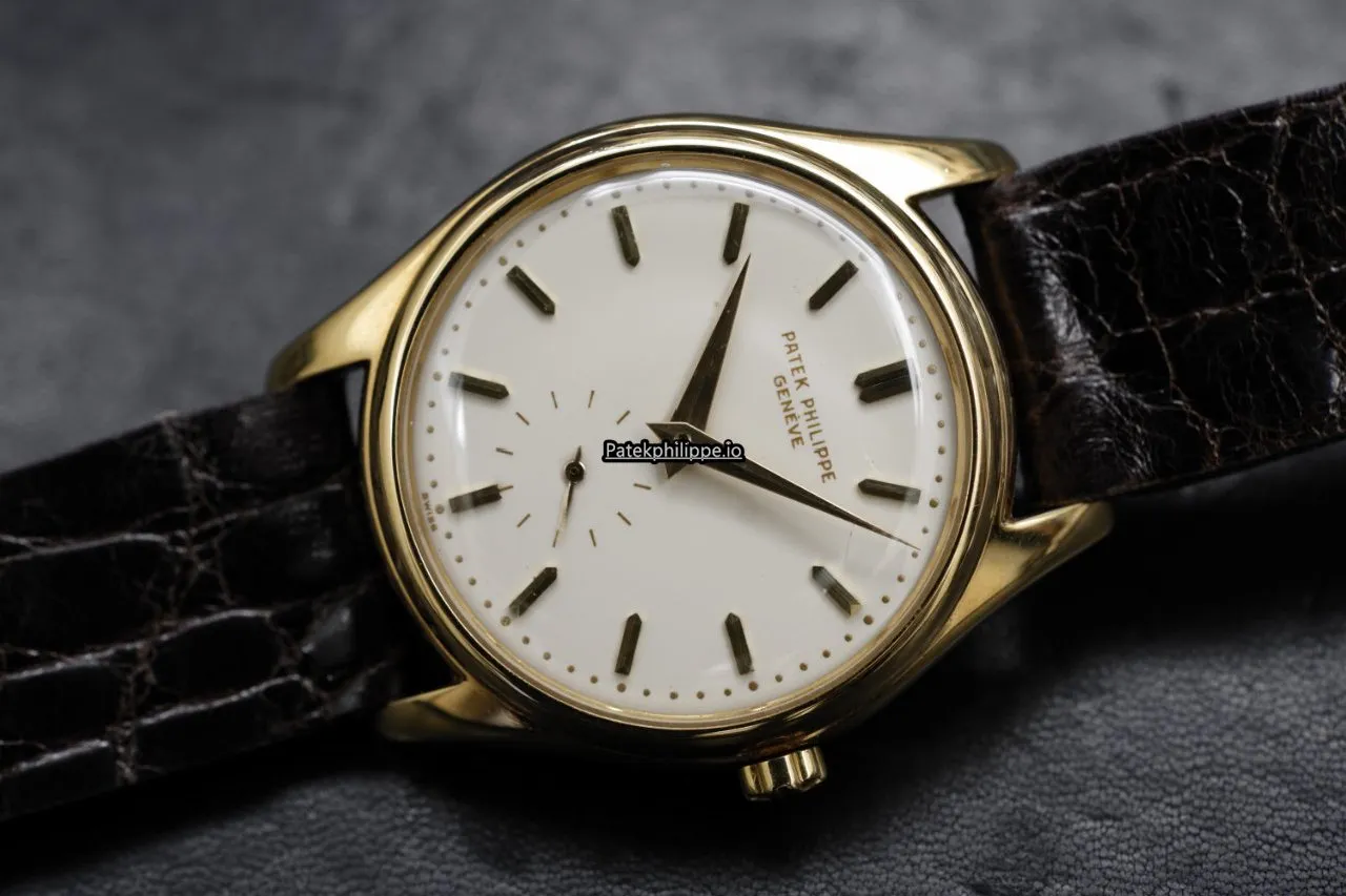 Patek Philippe Calatrava 2526 Yellow Gold Case Automatic