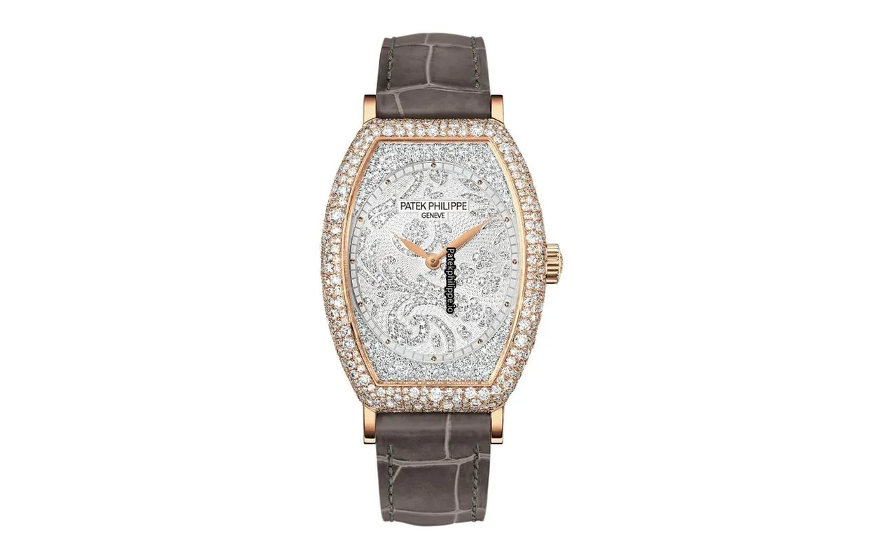 Patek Philippe Gondolo 7099r-001 29.6x38.9MM Rose Gold Case Manual Winding