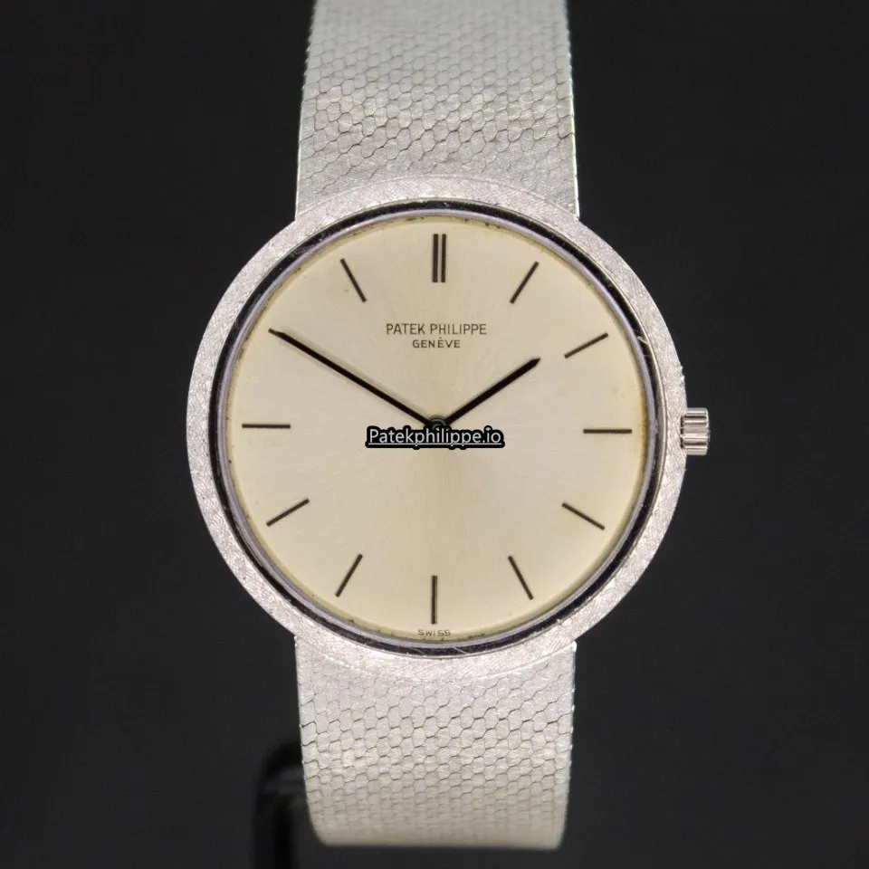 Patek Philippe Calatrava 3520 32MM White Gold Case Manual Winding