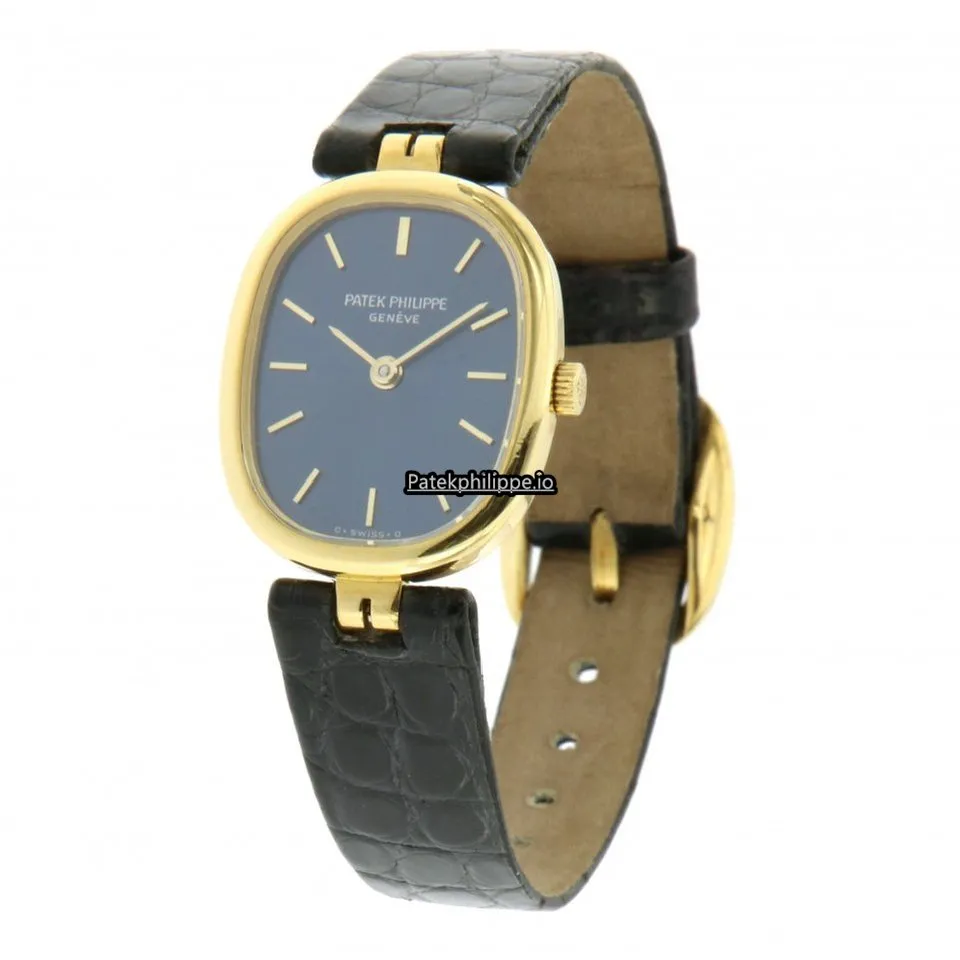 Alternative view of Patek Philippe Golden Ellipse 4764 19x23MM Yellow Gold Case Quartz