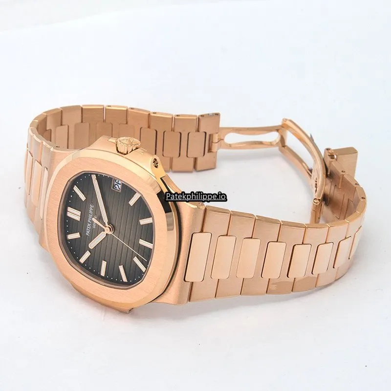 Alternative view of Patek Philippe Nautilus 5711/1r-001 40.00MM Rose Gold Case Automatic