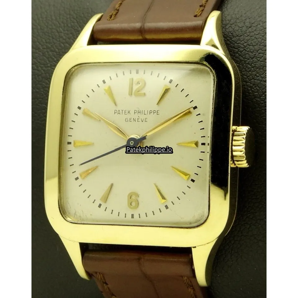 Patek Philippe Vintage 2514 30MM Yellow Gold Case Manual Winding