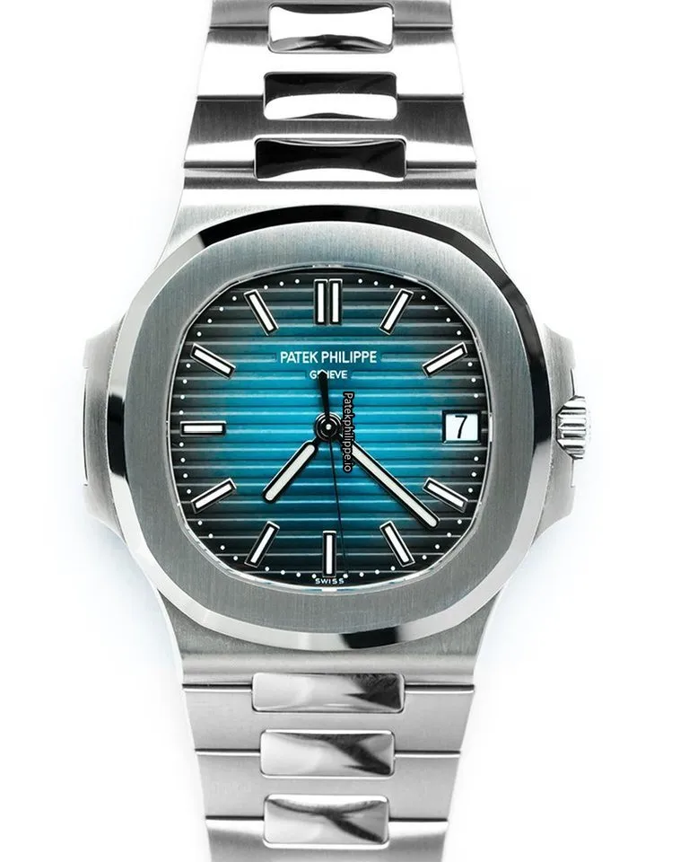 Alternative view of Patek Philippe Nautilus 5711-1a 40.5MM Steel Case Automatic