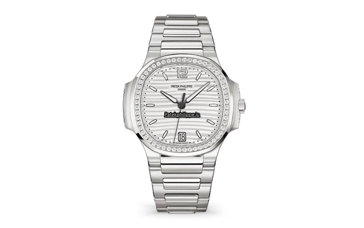 Patek Philippe Nautilus 7118/1200a-010 35.2MM Steel Case Automatic