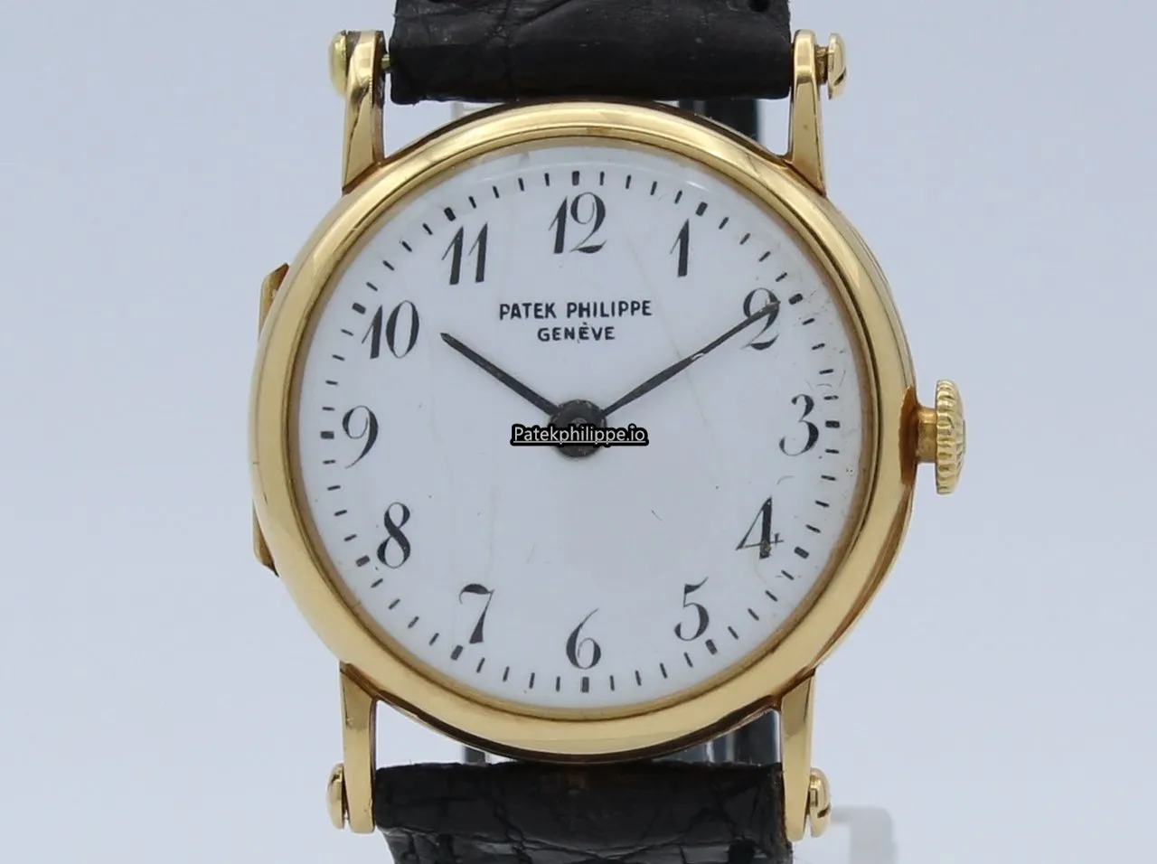 Patek Philippe Calatrava 28MM Yellow Gold Case Manual Winding