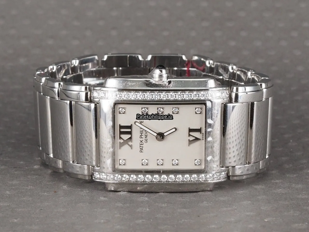 Patek Philippe Twenty-4 4910/10a-001 25x30MM Steel Case Quartz